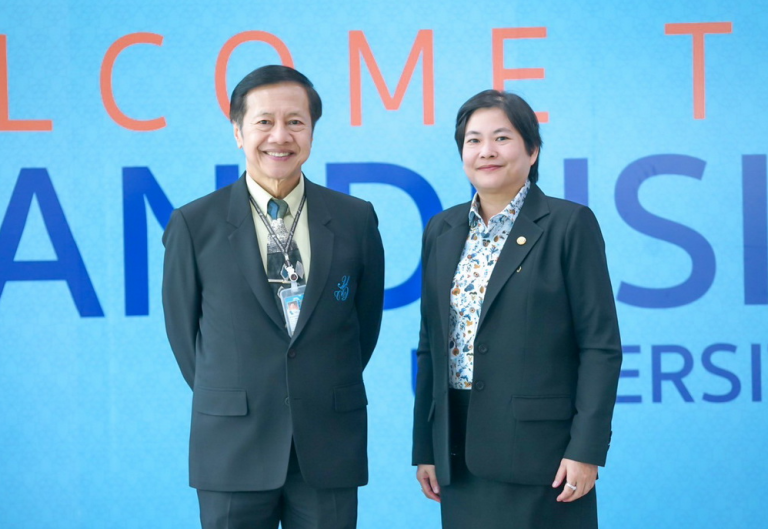 งานสังสรรค์ชมรมกล้วยไม้ มหาวิทยาลัยสวนดุสิต 2568